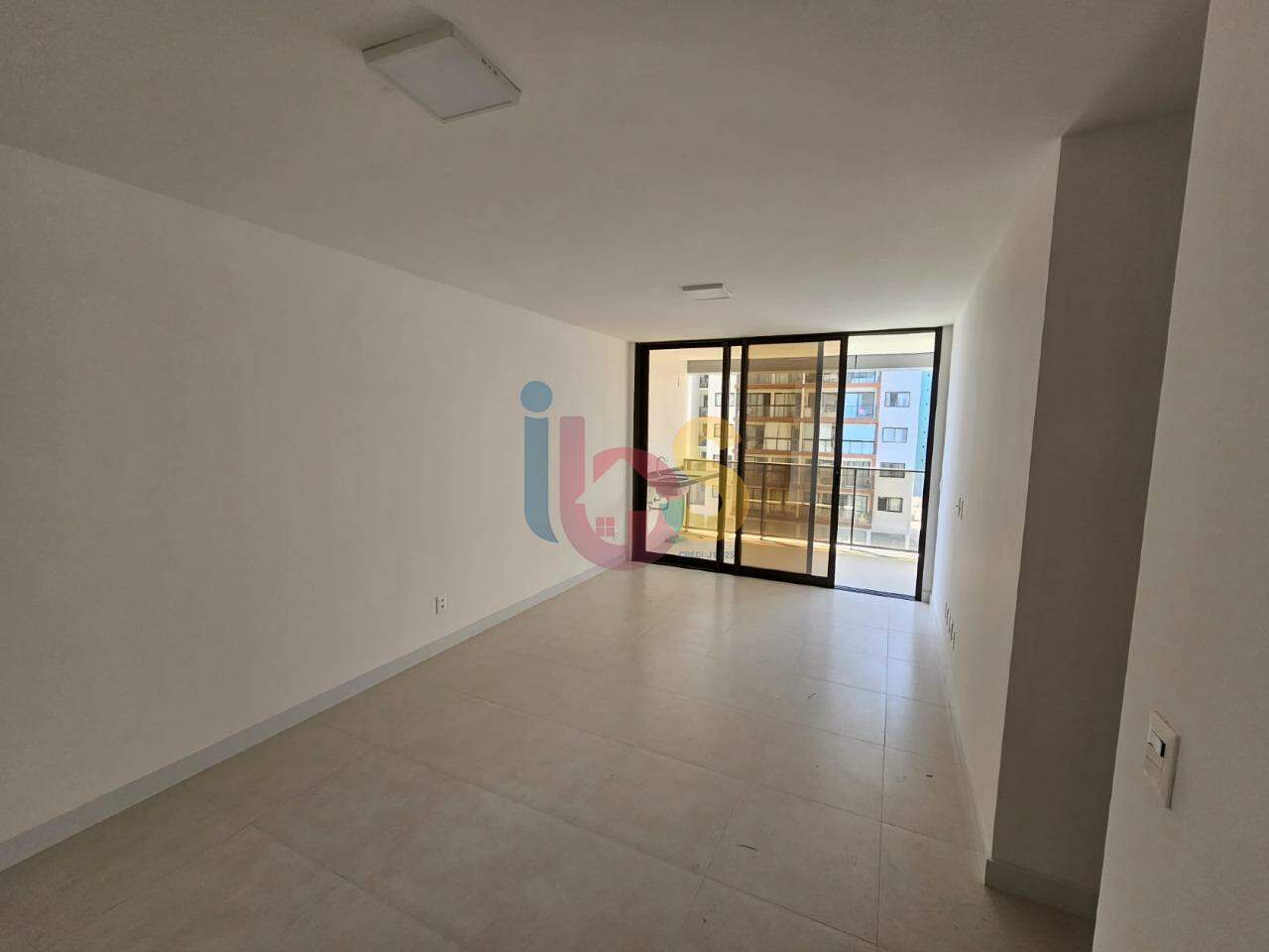 Apartamento à venda com 3 quartos, 105m² - Foto 5