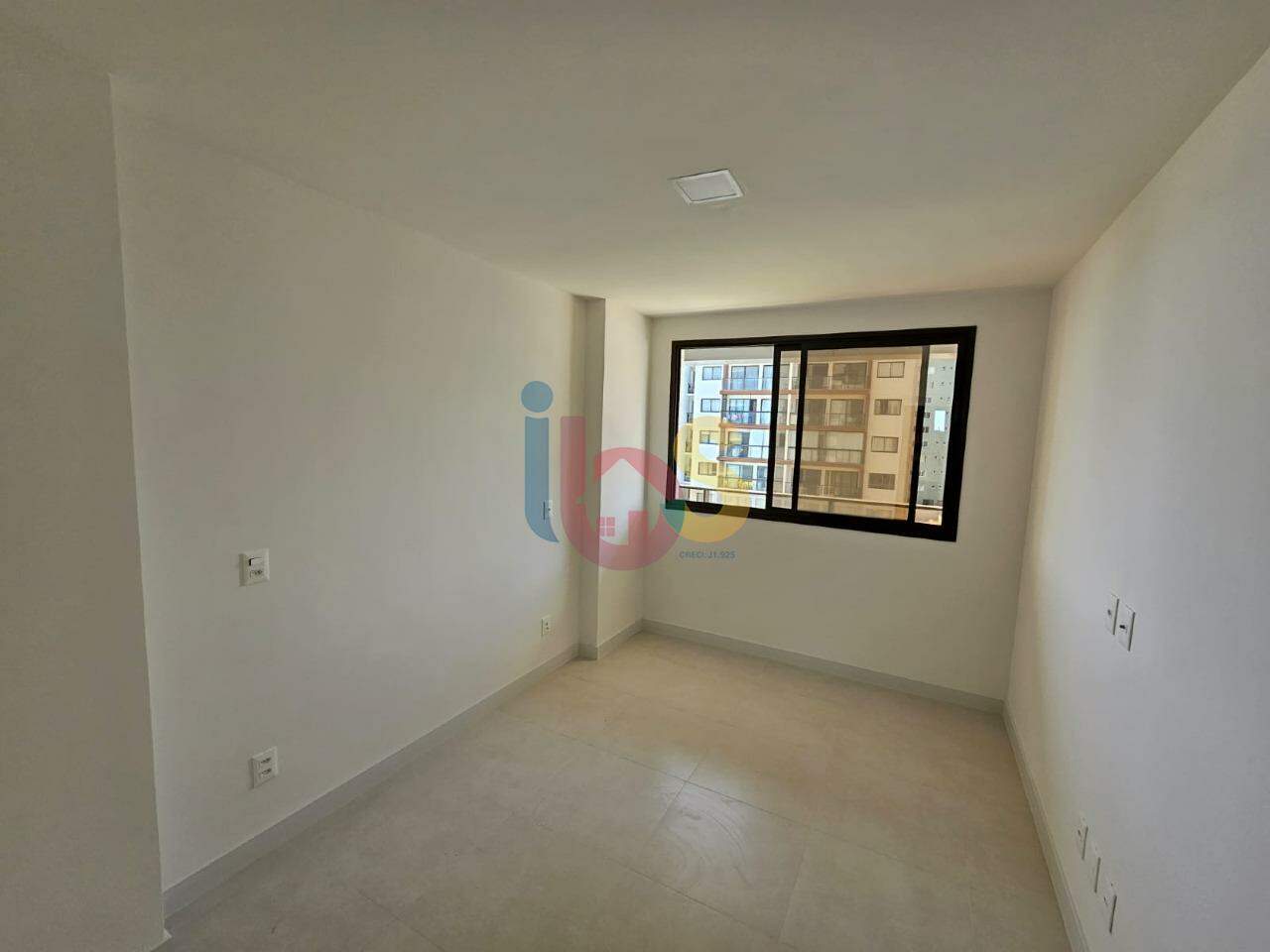 Apartamento à venda com 3 quartos, 105m² - Foto 9