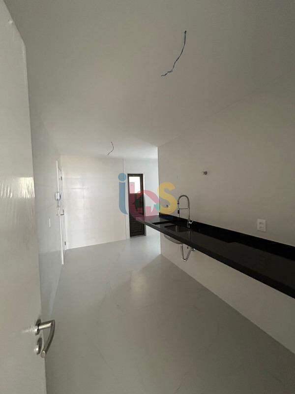 Apartamento à venda com 3 quartos, 132m² - Foto 12