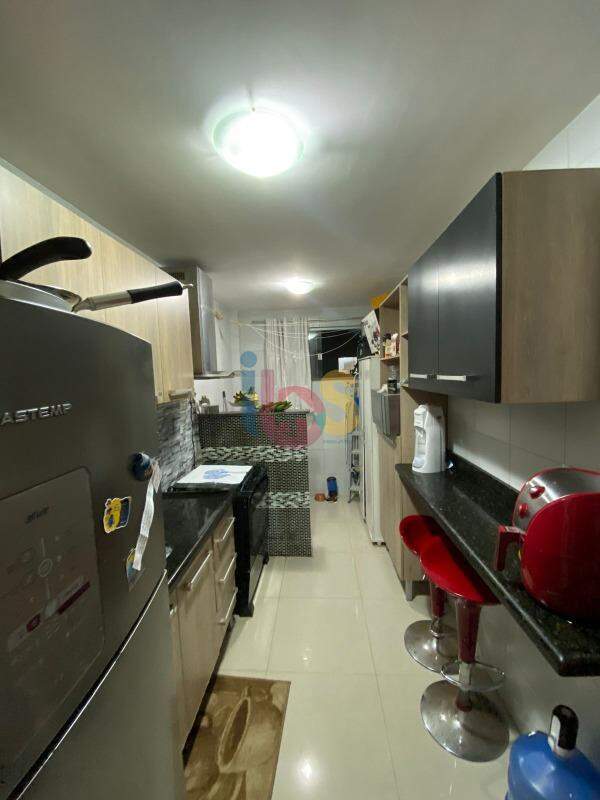 Apartamento à venda com 1 quarto, 60m² - Foto 5