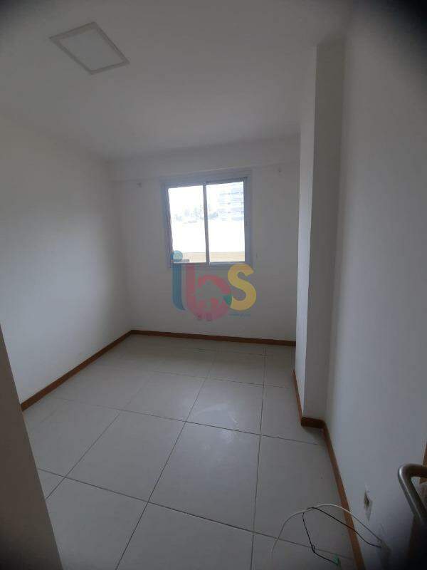 Apartamento à venda com 2 quartos, 62m² - Foto 10