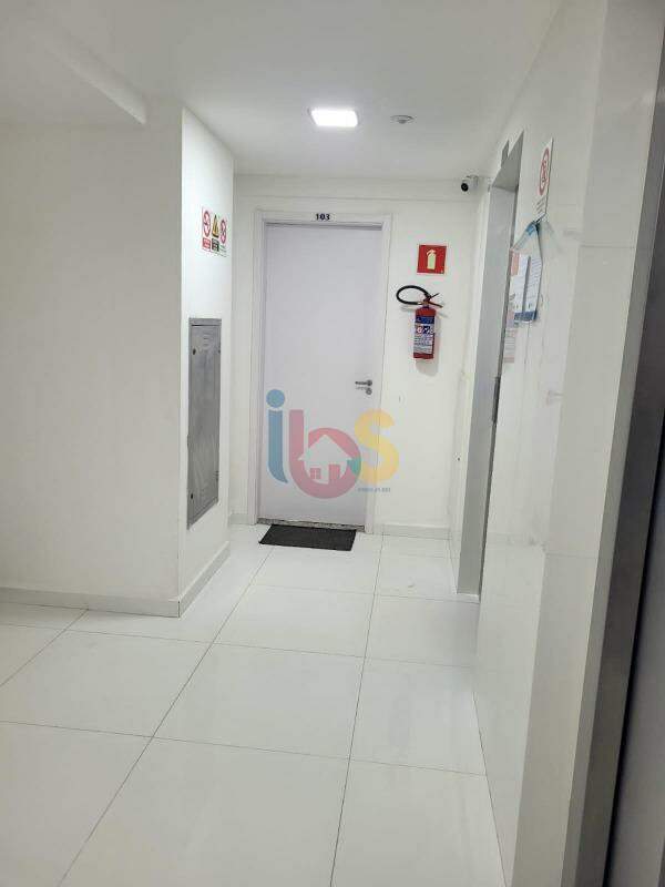 Apartamento à venda com 2 quartos, 78m² - Foto 3