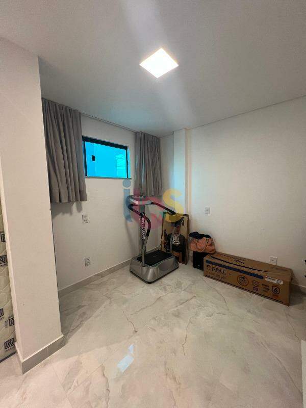 Cobertura para alugar com 3 quartos, 330m² - Foto 9