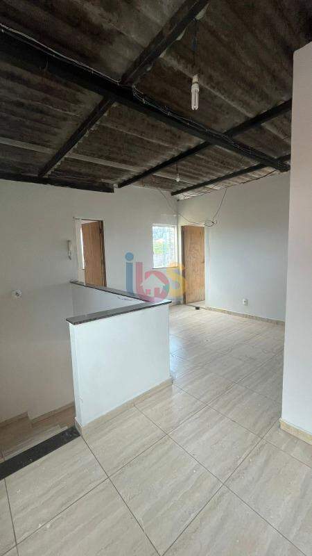 Casa à venda com 3 quartos, 110m² - Foto 13