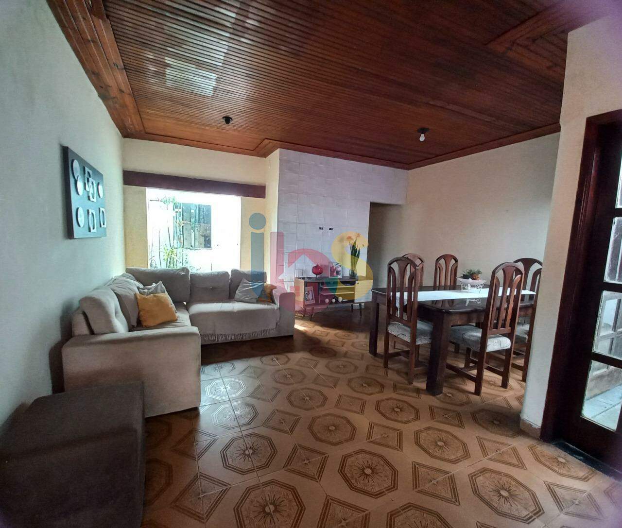 Casa à venda com 3 quartos, 175m² - Foto 8