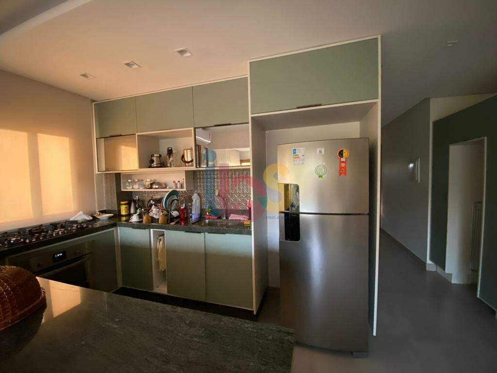 Apartamento à venda com 3 quartos, 100m² - Foto 13