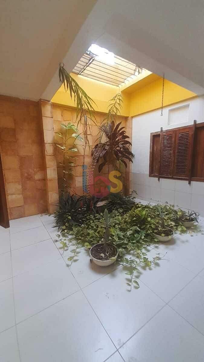 Casa à venda com 4 quartos, 336m² - Foto 17