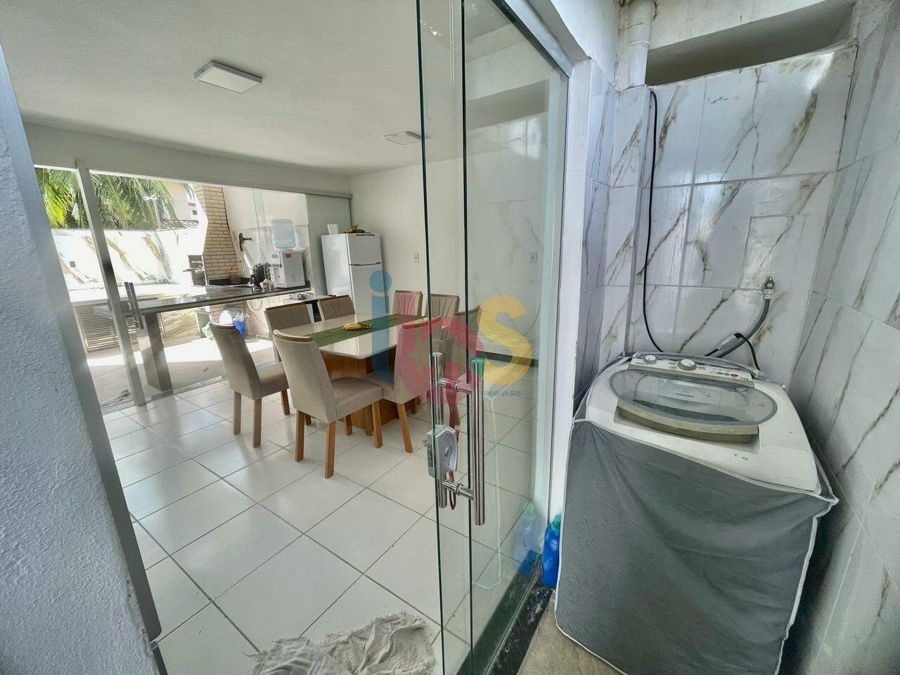 Casa para alugar com 4 quartos, 260m² - Foto 26