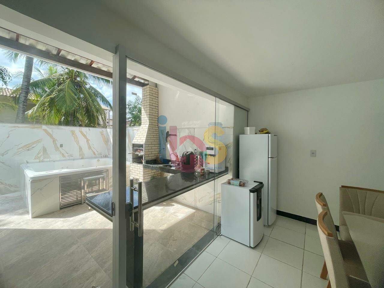 Casa para alugar com 4 quartos, 260m² - Foto 24