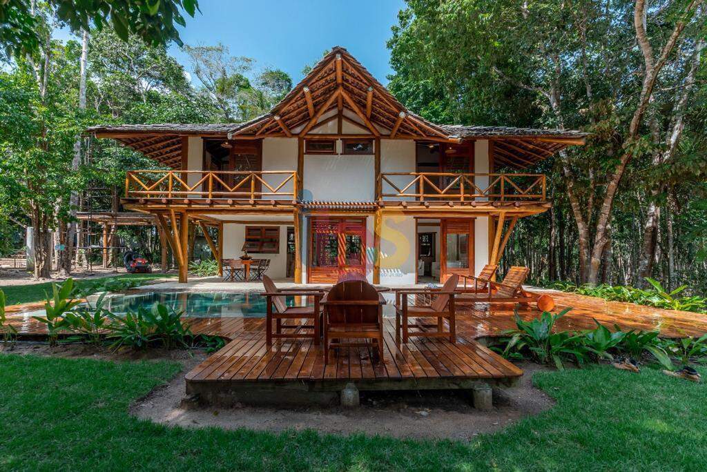 Casa, 4 quartos, 303 m² - Foto 1