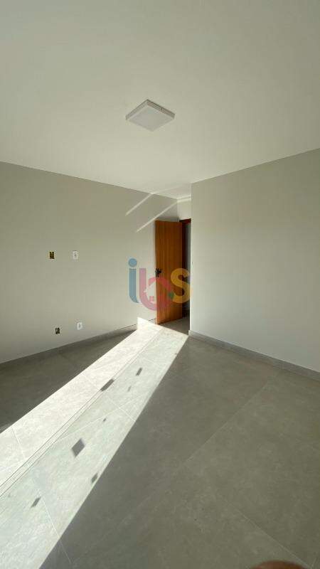 Casa à venda com 3 quartos, 100m² - Foto 21