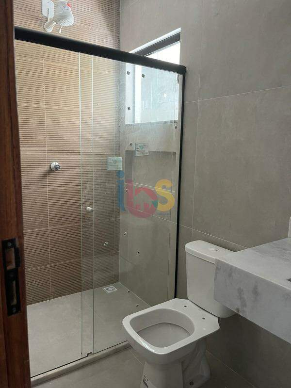 Casa à venda com 3 quartos, 100m² - Foto 14