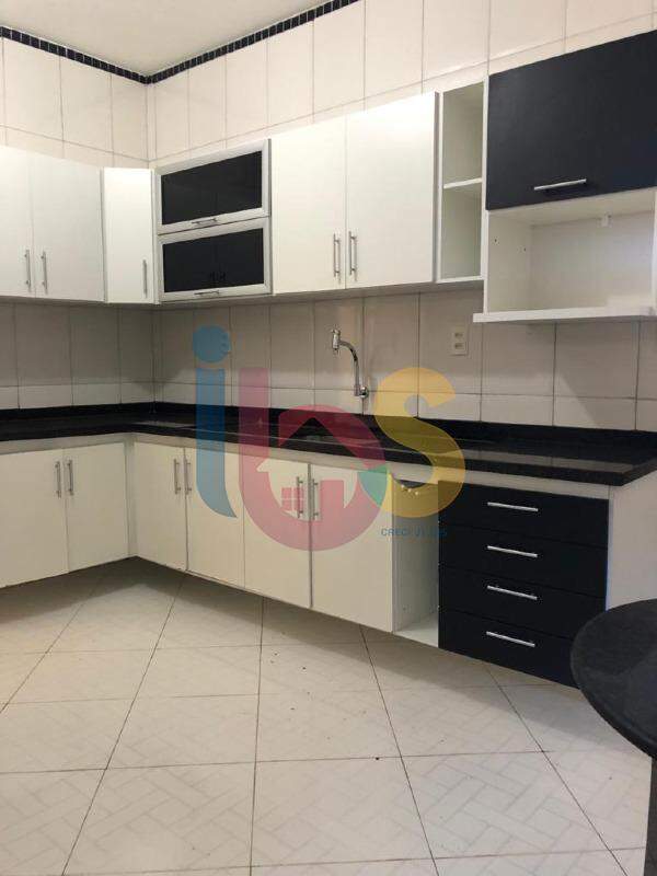 Casa à venda com 4 quartos, 160m² - Foto 16