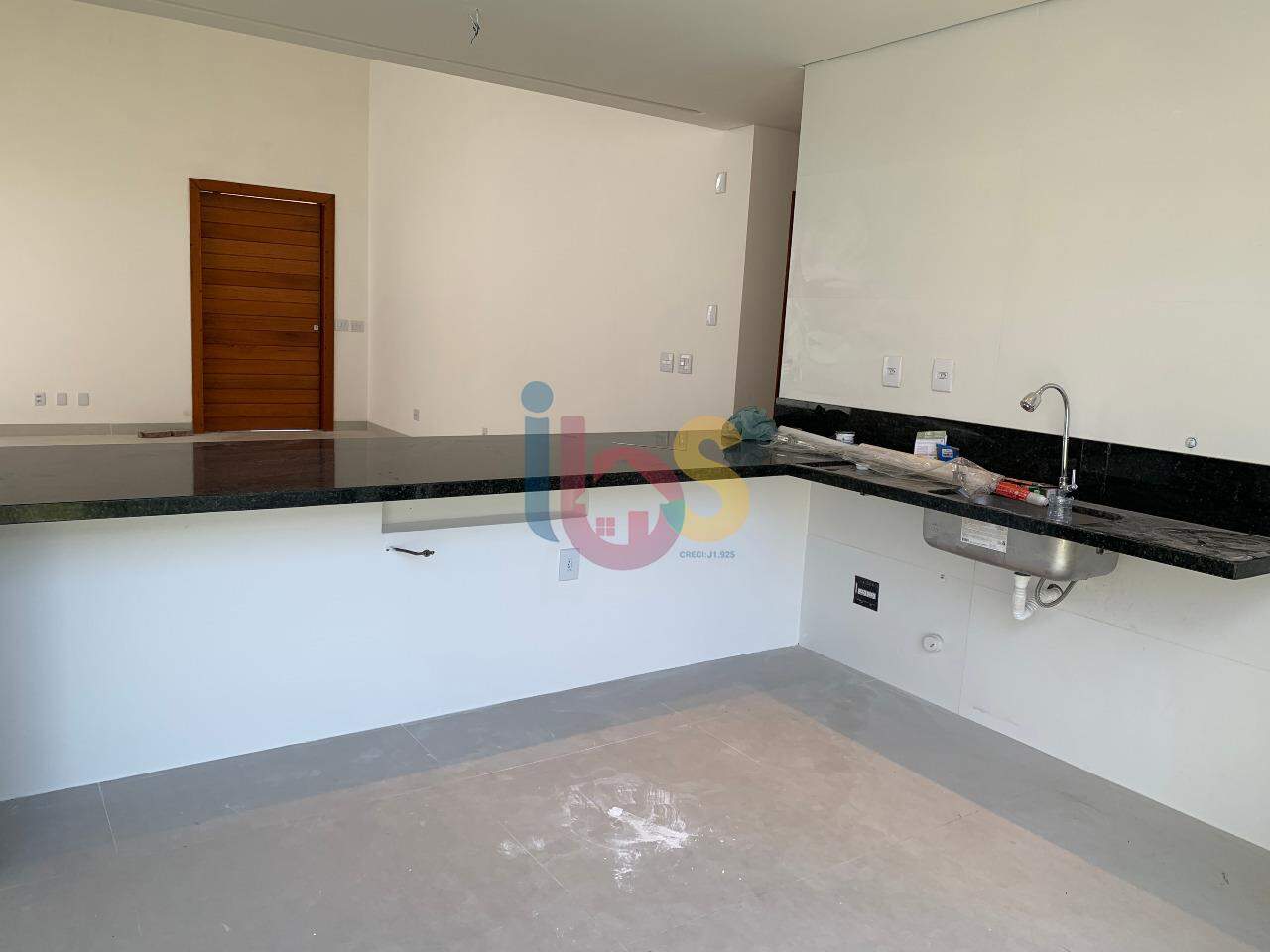 Casa à venda com 1 quarto, 150m² - Foto 10