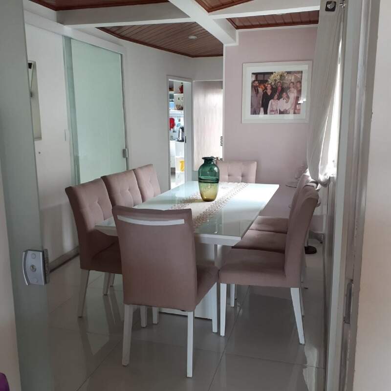 Apartamento à venda com 3 quartos, 86m² - Foto 9