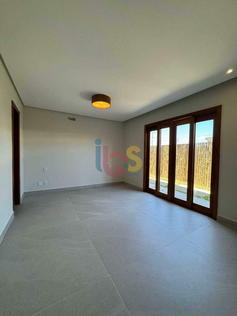 Casa à venda com 5 quartos, 300m² - Foto 14