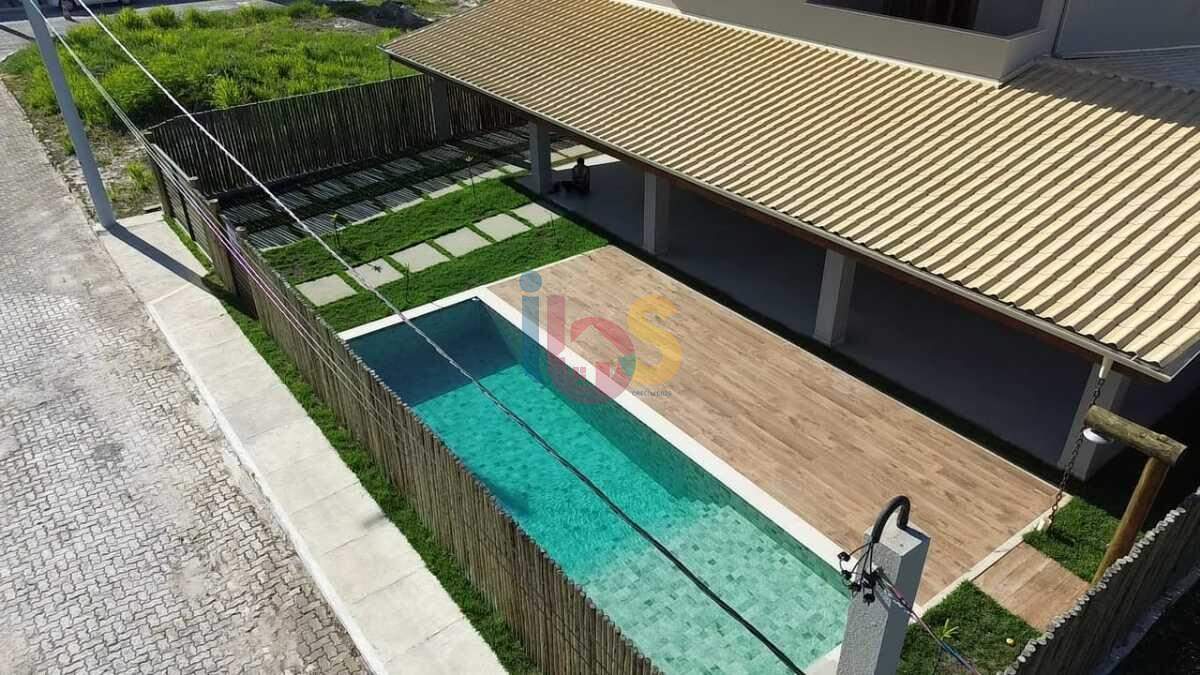 Casa à venda com 5 quartos, 300m² - Foto 3