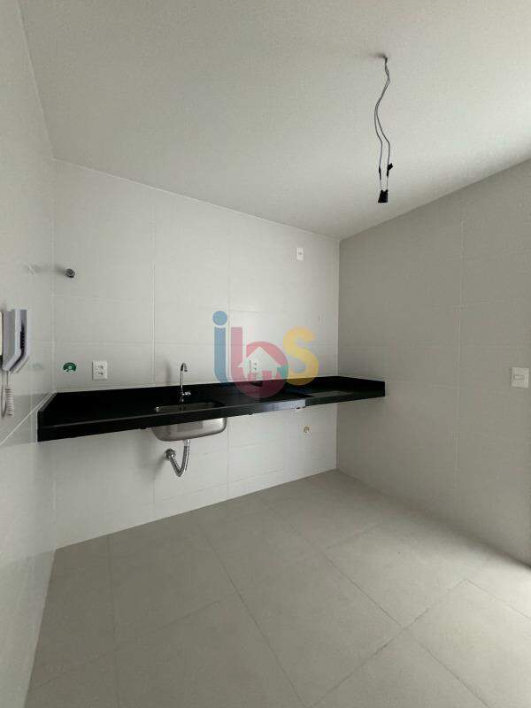 Apartamento à venda com 2 quartos, 106m² - Foto 29