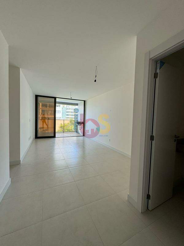 Apartamento à venda com 2 quartos, 106m² - Foto 24