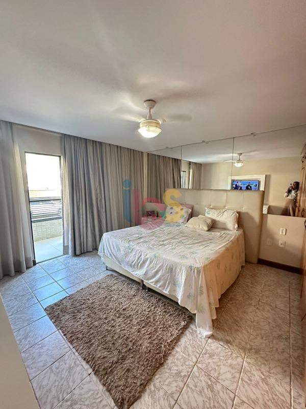 Apartamento à venda com 3 quartos, 195m² - Foto 9