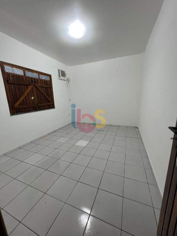 Casa à venda com 4 quartos, 120m² - Foto 3