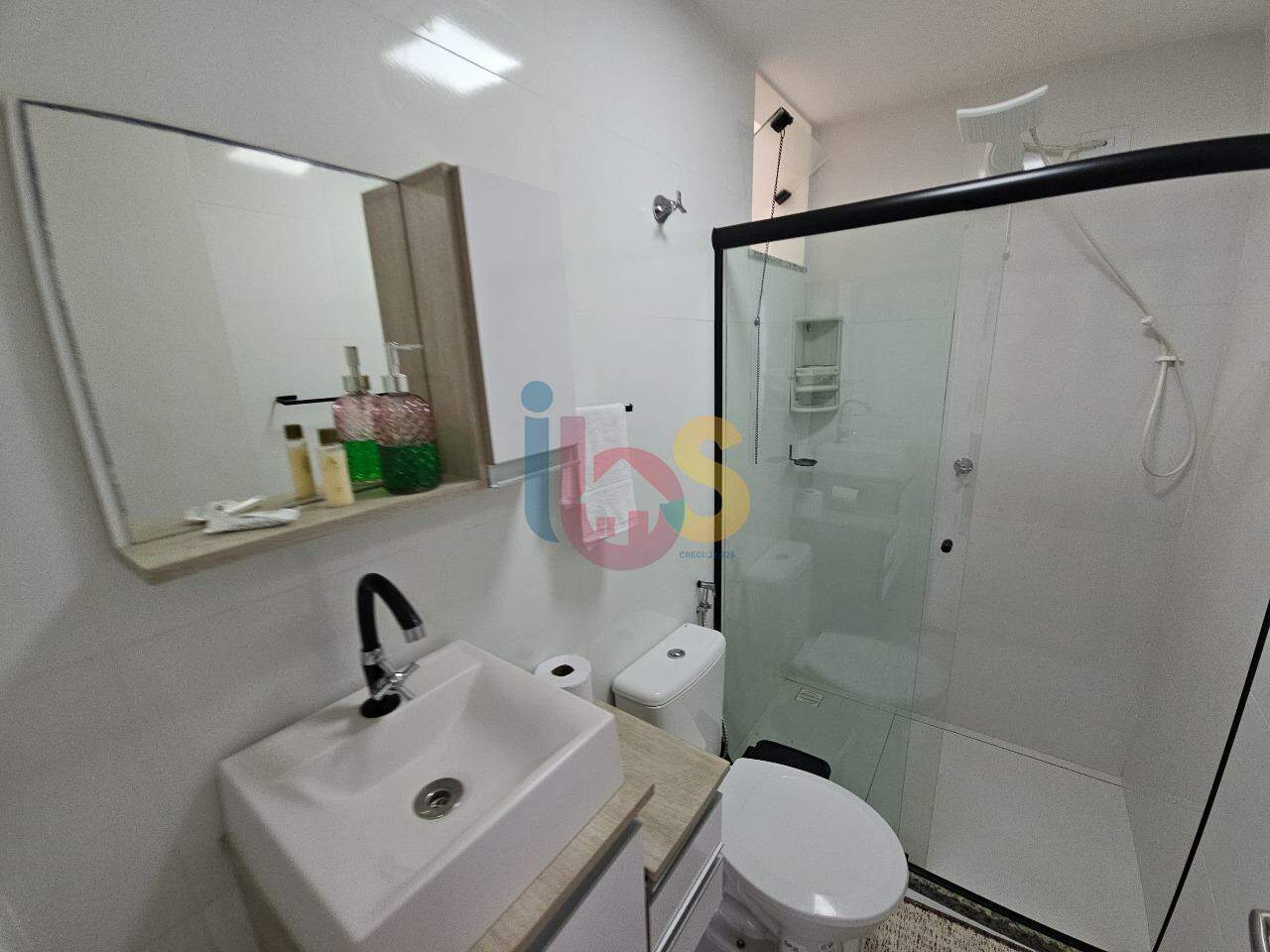 Apartamento à venda com 2 quartos, 65m² - Foto 15