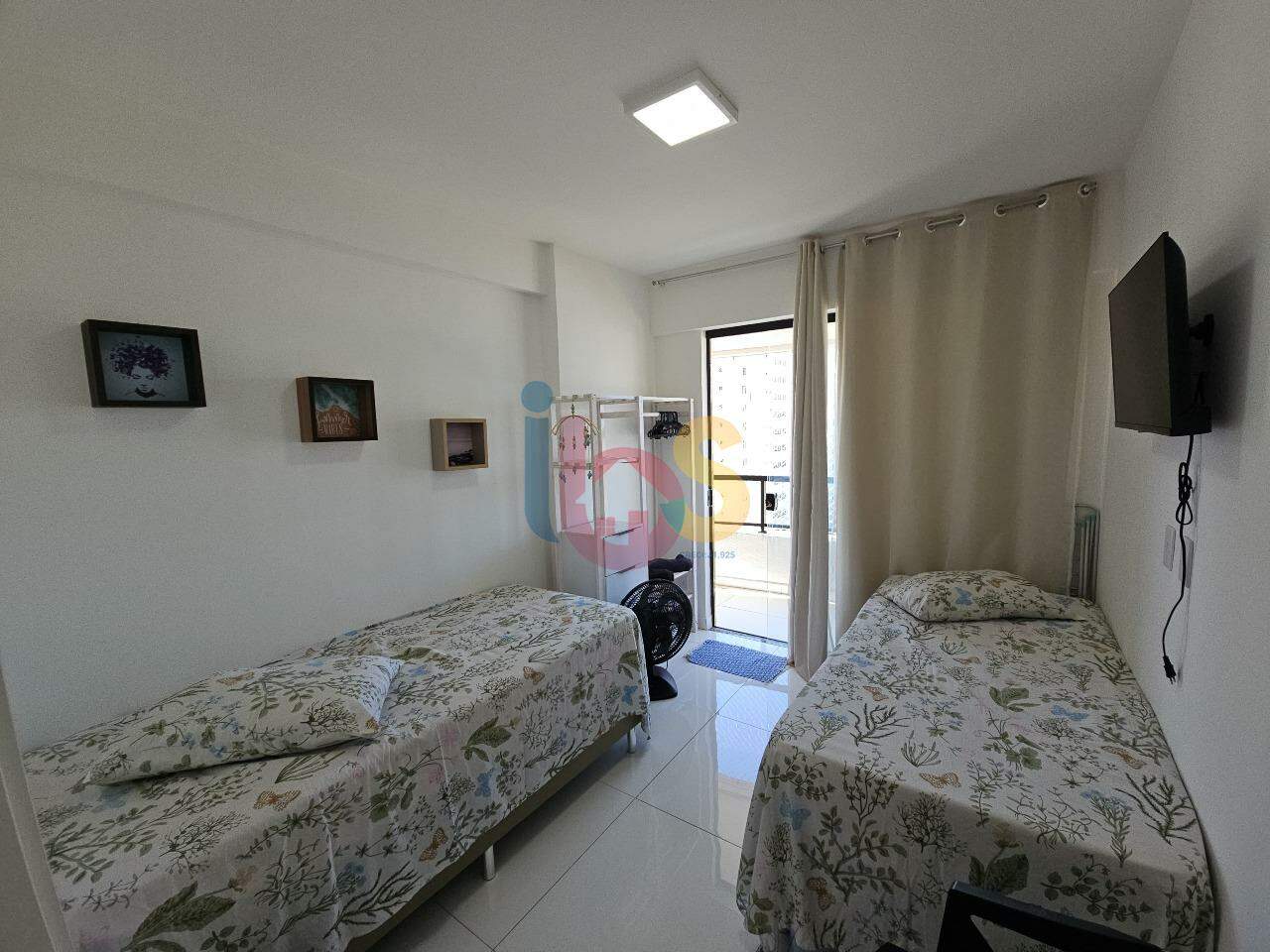 Apartamento à venda com 2 quartos, 65m² - Foto 14