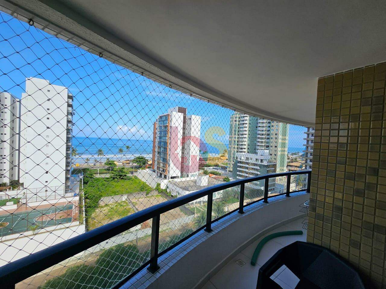 Apartamento à venda com 2 quartos, 65m² - Foto 1