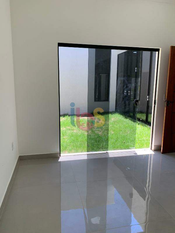 Casa à venda com 3 quartos, 100m² - Foto 15