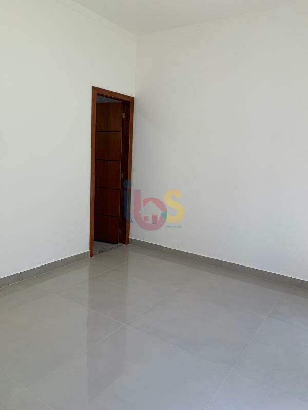 Casa à venda com 3 quartos, 100m² - Foto 12