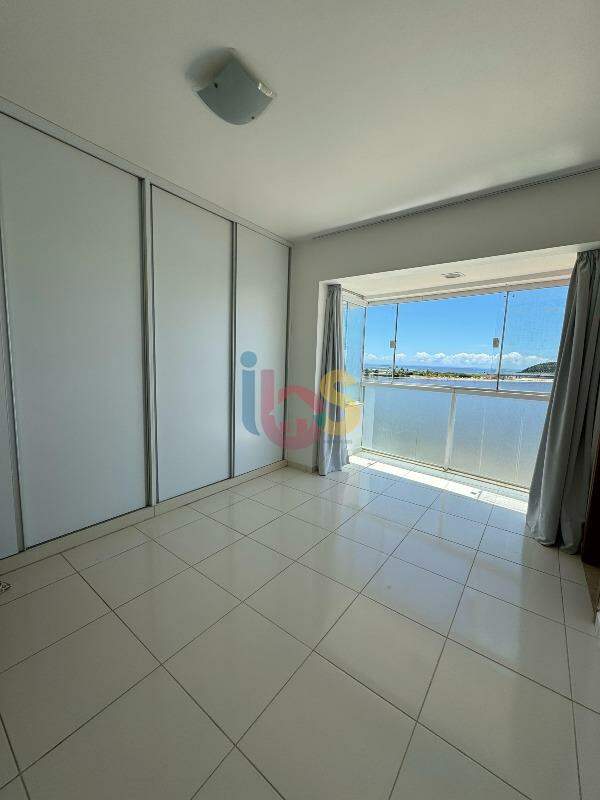 Apartamento à venda com 1 quarto, 90m² - Foto 8