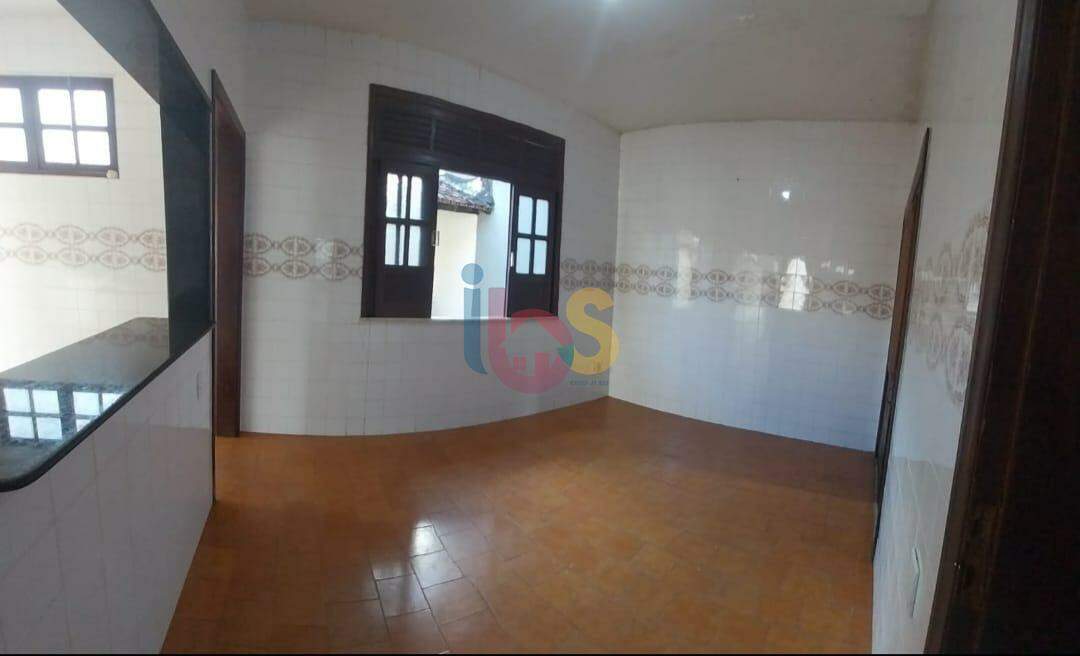 Casa à venda com 4 quartos, 110m² - Foto 5