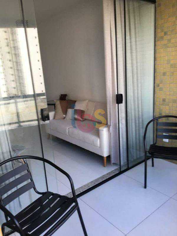 Apartamento à venda com 1 quarto, 68m² - Foto 2