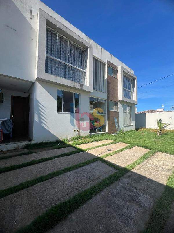 Casa à venda com 3 quartos, 150m² - Foto 1