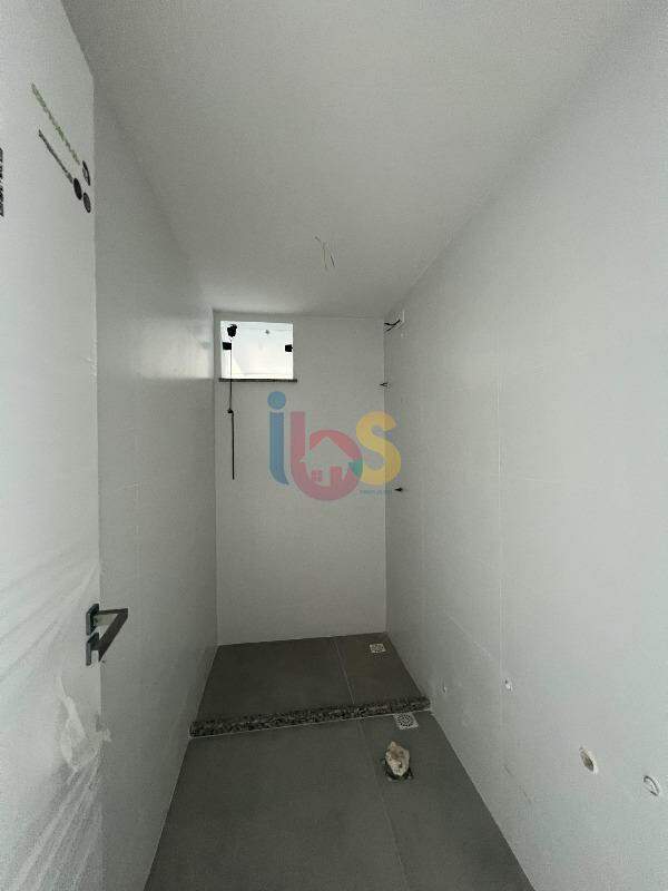 Apartamento à venda com 3 quartos, 91m² - Foto 4