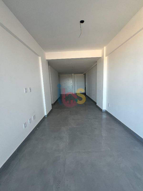 Apartamento à venda com 3 quartos, 91m² - Foto 11