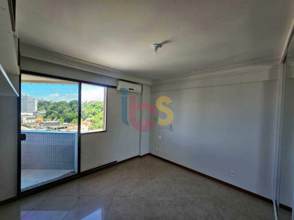 Apartamento à venda com 3 quartos, 130m² - Foto 4