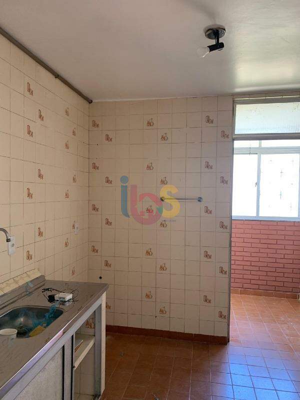 Apartamento à venda com 3 quartos, 90m² - Foto 14