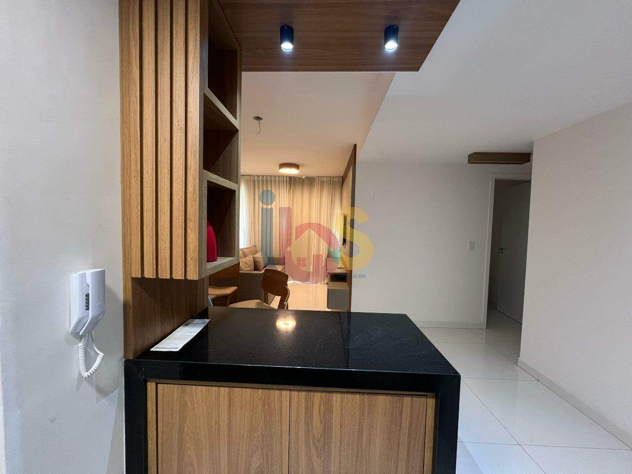 Apartamento para alugar com 2 quartos, 67m² - Foto 9