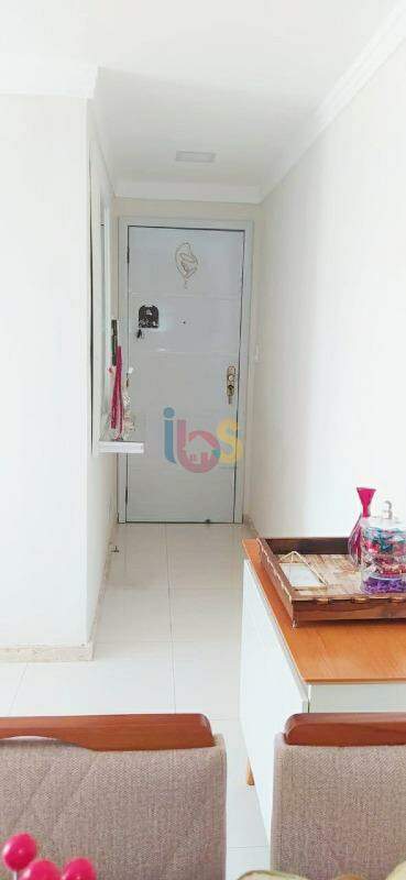 Apartamento à venda com 3 quartos, 69m² - Foto 2