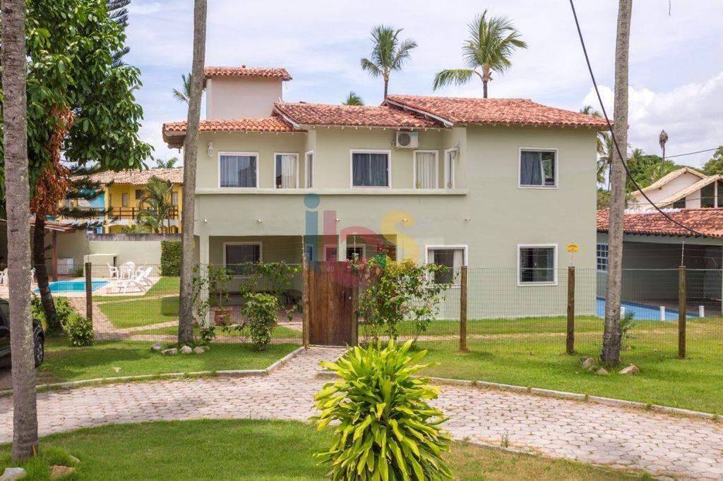 Casa à venda com 6 quartos, 400m² - Foto 2