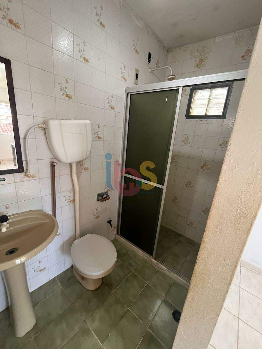 Casa à venda com 3 quartos, 300m² - Foto 9