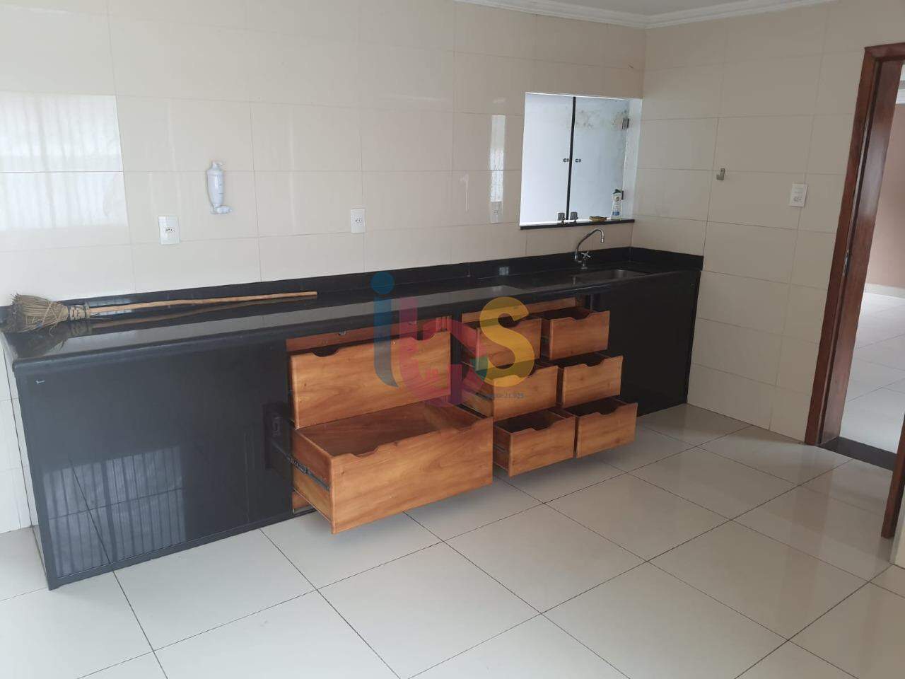 Apartamento à venda com 2 quartos, 100m² - Foto 12