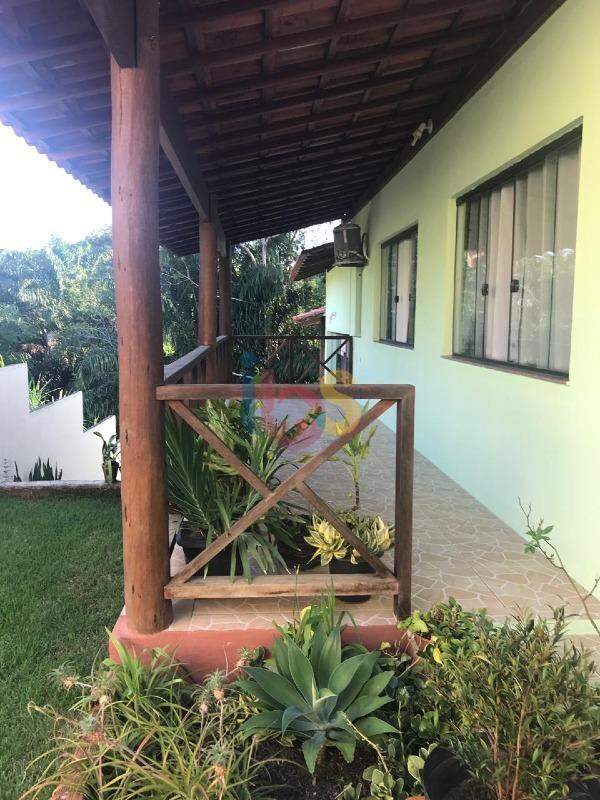 Casa à venda com 3 quartos, 214m² - Foto 6