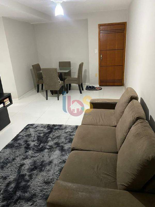 Apartamento à venda com 2 quartos, 66m² - Foto 1