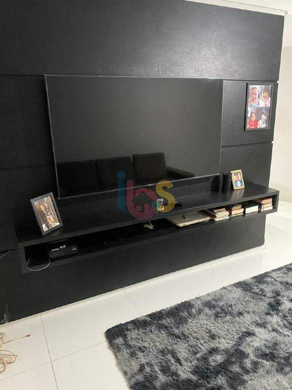 Apartamento à venda com 2 quartos, 66m² - Foto 3