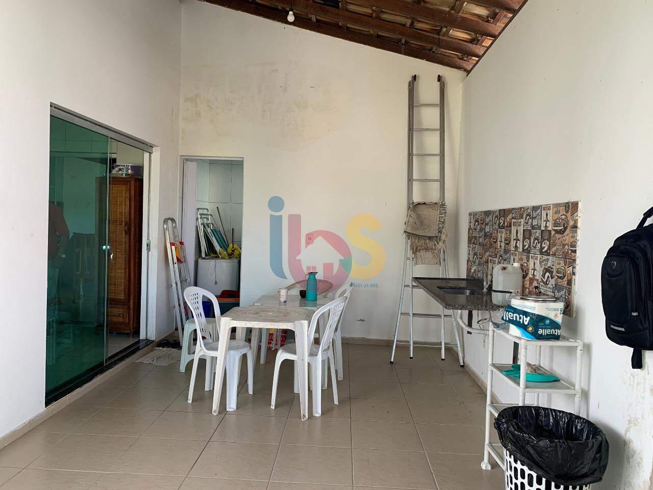 Casa à venda com 6 quartos, 275m² - Foto 9