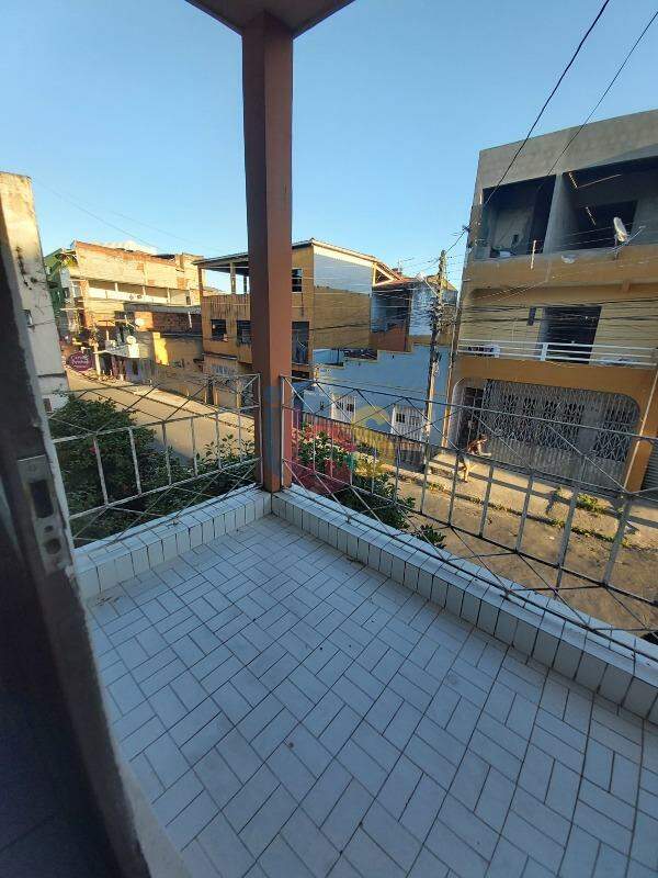 Casa à venda com 3 quartos, 420m² - Foto 6