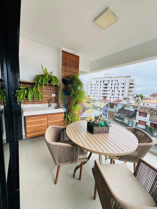 Apartamento à venda com 3 quartos, 133m² - Foto 3