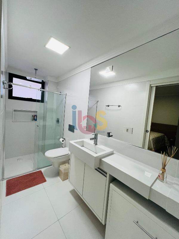 Apartamento à venda com 3 quartos, 133m² - Foto 9